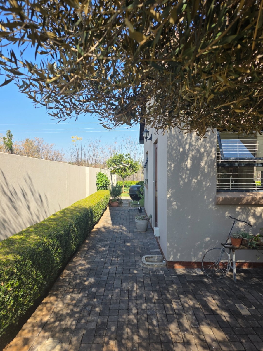 3 Bedroom Property for Sale in Melodie North West